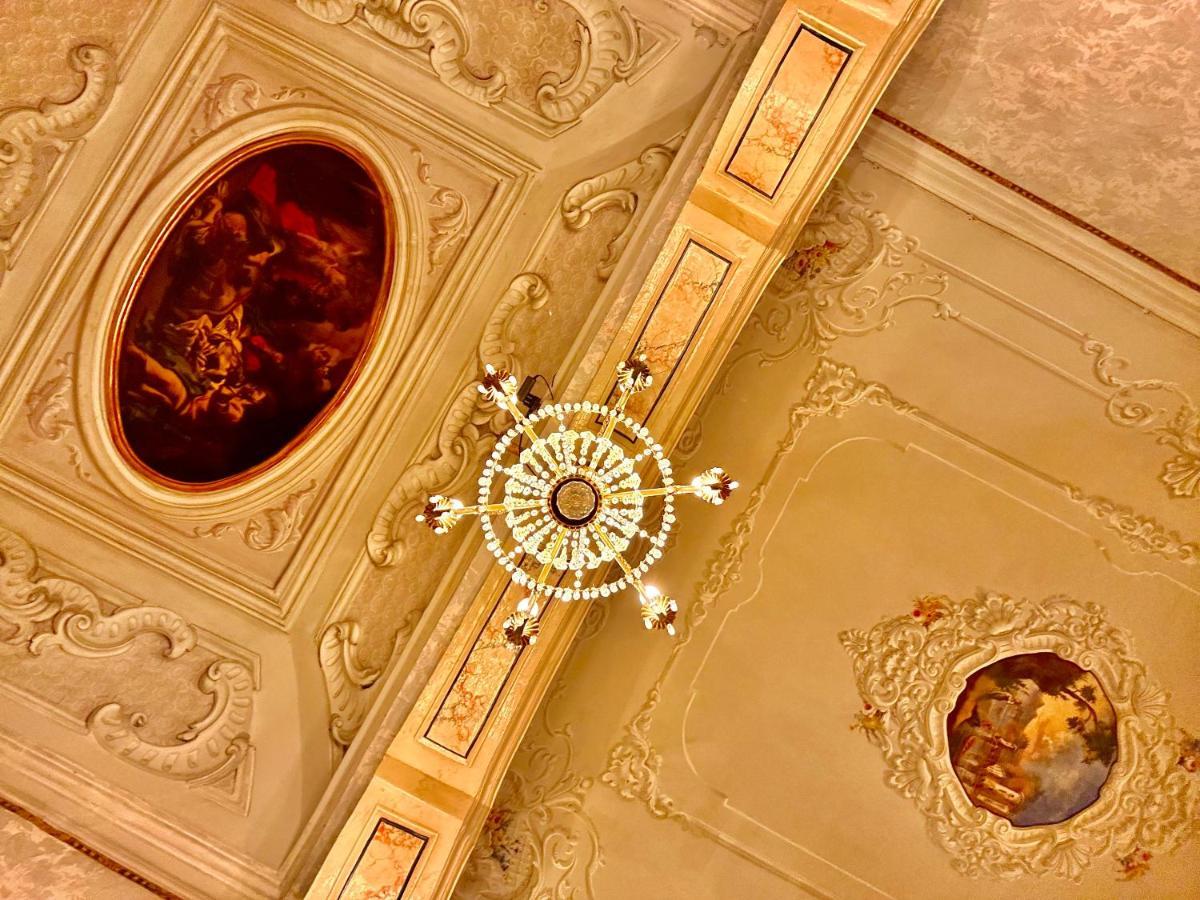 Casa Santangelo Suites Salerno Dış mekan fotoğraf