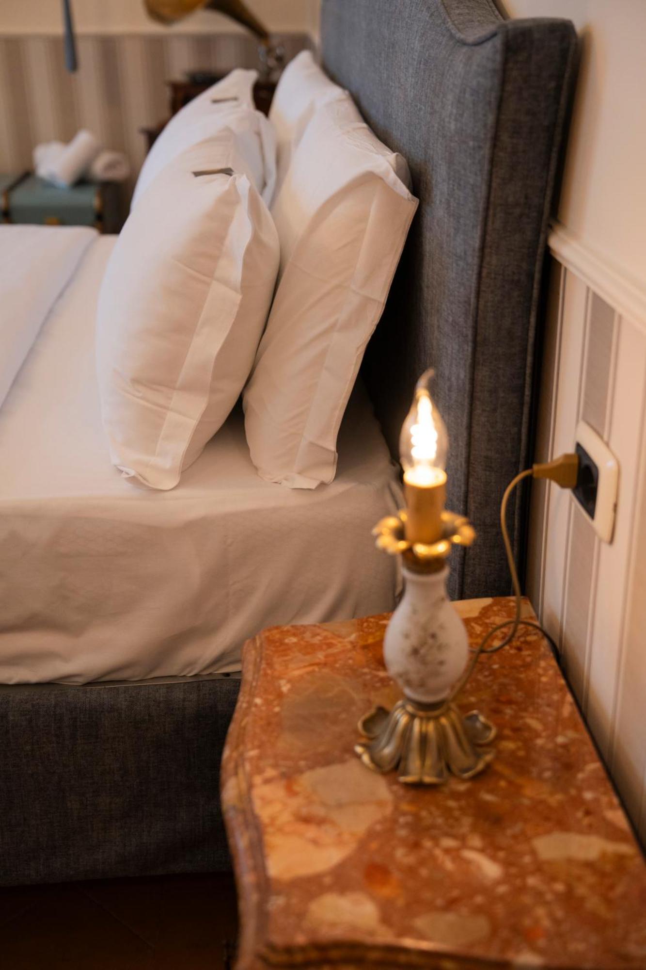 Casa Santangelo Suites Salerno Dış mekan fotoğraf