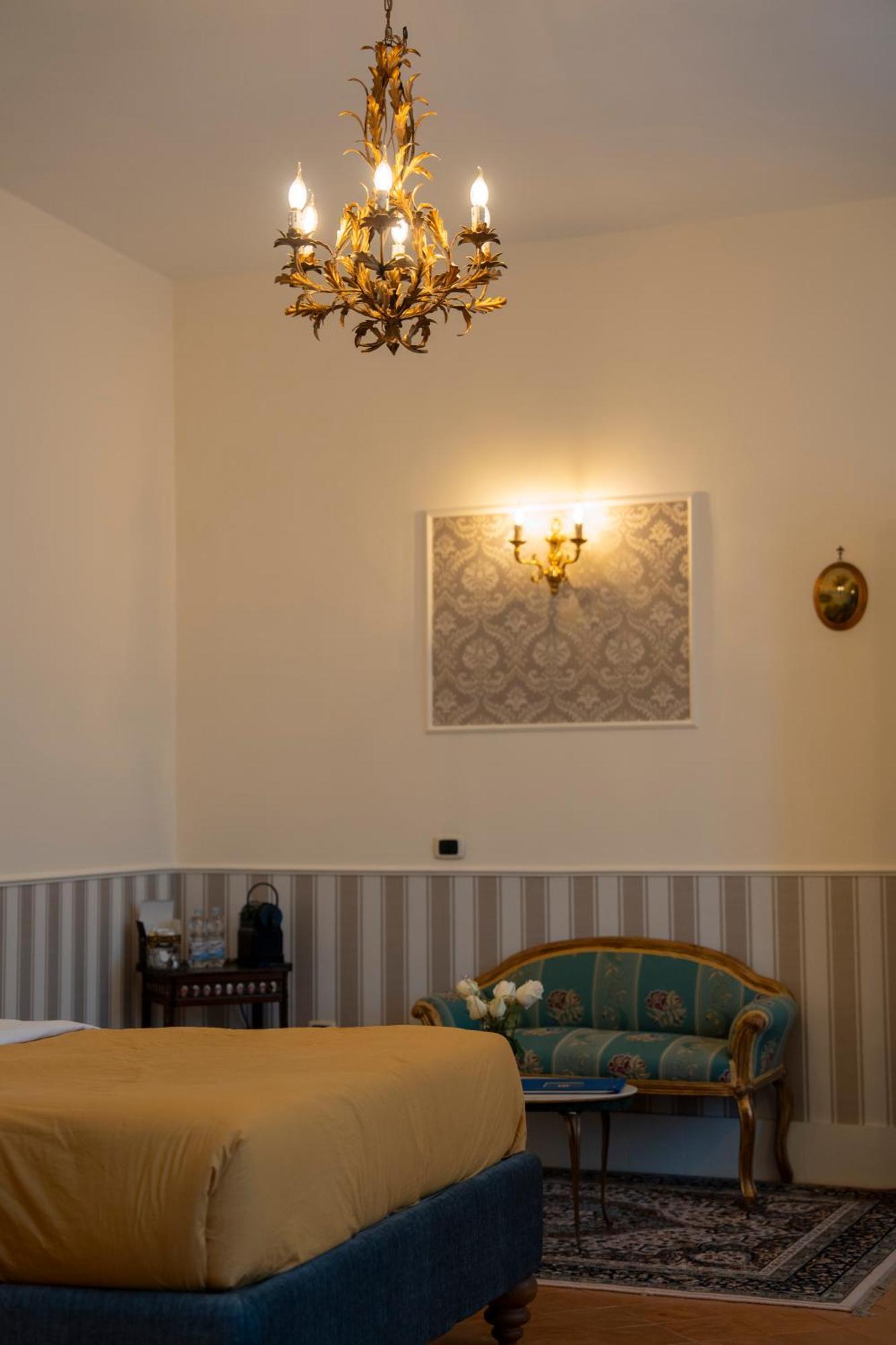 Casa Santangelo Suites Salerno Dış mekan fotoğraf