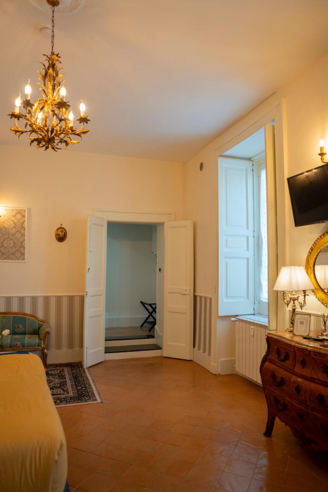 Casa Santangelo Suites Salerno Dış mekan fotoğraf