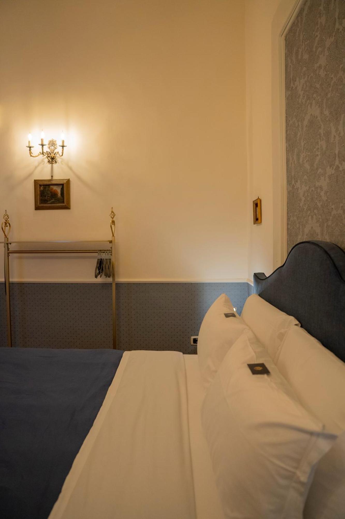 Casa Santangelo Suites Salerno Dış mekan fotoğraf